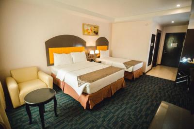 Deluxe Double Room 3