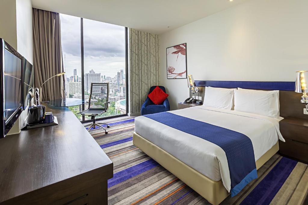 Holiday Inn Express Bangkok Siam, an IHG Hotel | WEBSITE ✓ | Bangkok