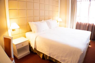 Quality Hotel Marlow Website Singapore